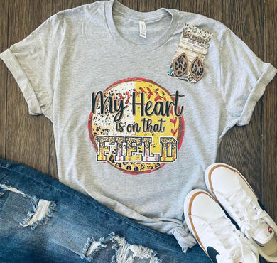 Pre-order My heart is on that field Tee