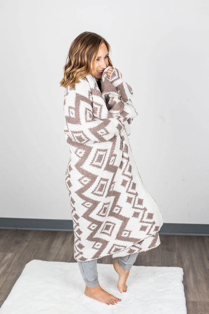 Ivory and tan diamond aztec blanket